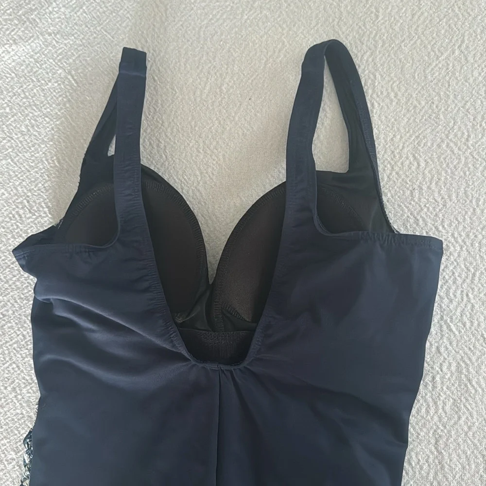 Miraclesuit Tropica Toile Temptress One Piece Swimsuit, Size 10, $190